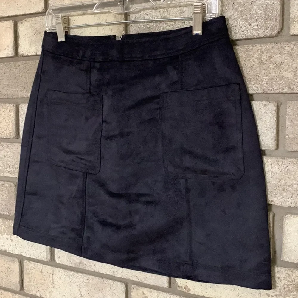 3for$20 skirt size 6